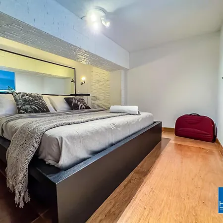 Appartement S.orsola Industrial Design Suite* * * * *