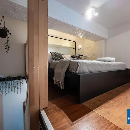 S.orsola Industrial Design Suite* * * * * Appartement *