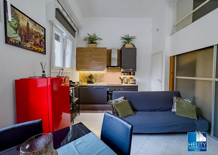 S.orsola Industrial Design Suite* * * * * Apartment Bologna