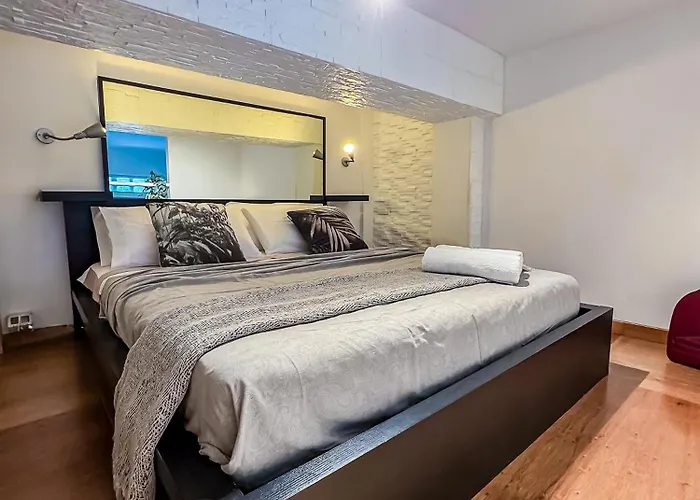 S.orsola Industrial Design Suite* * * * * Apartment