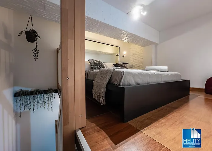 S.orsola Industrial Design Suite* * * * * Apartment *