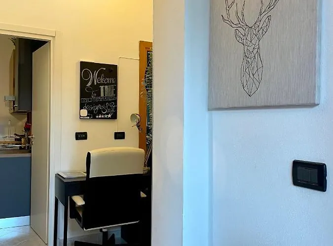 S.orsola Industrial Design Suite* * * * * Апартаменты *