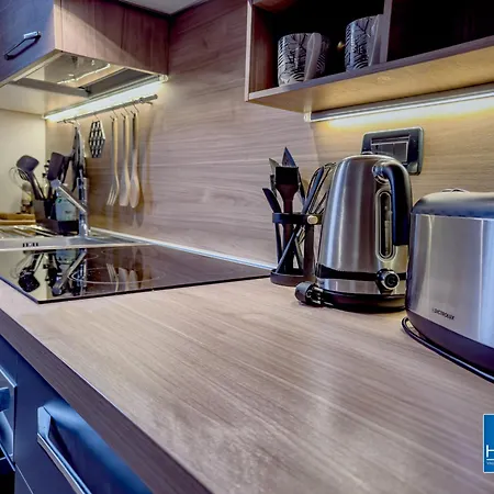 S.orsola Industrial Design Suite* * * * * בולוניה